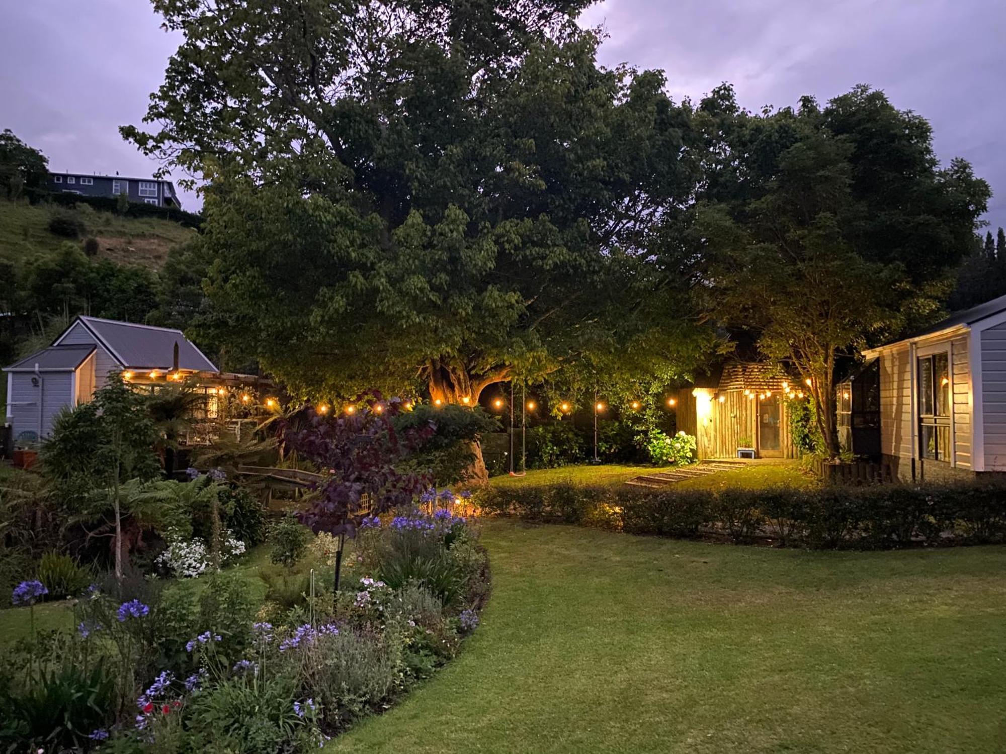 Superb Studio Retreat With Spa, Pool & Bbq Access Whanganui Exterior photo